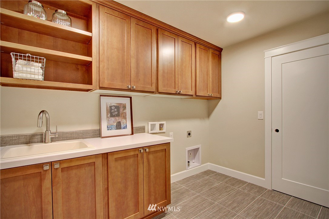6121 Northeast 2nd Street Renton, WA 98059 - Photo 19 of 19