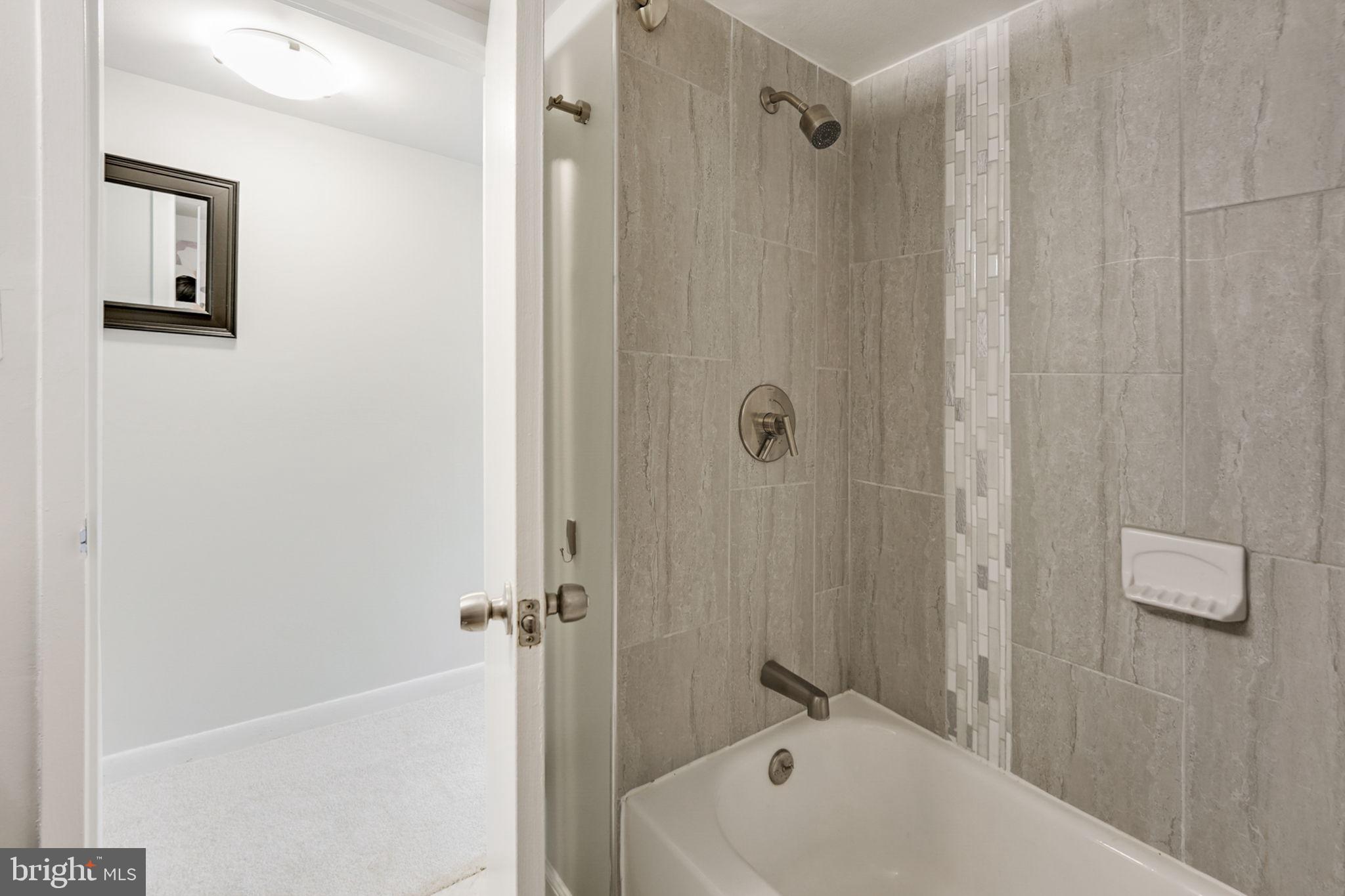 1411 Northgate Square, Unit 141112B Reston, VA 20190 - Photo 19 of 31 Hall bath all updated