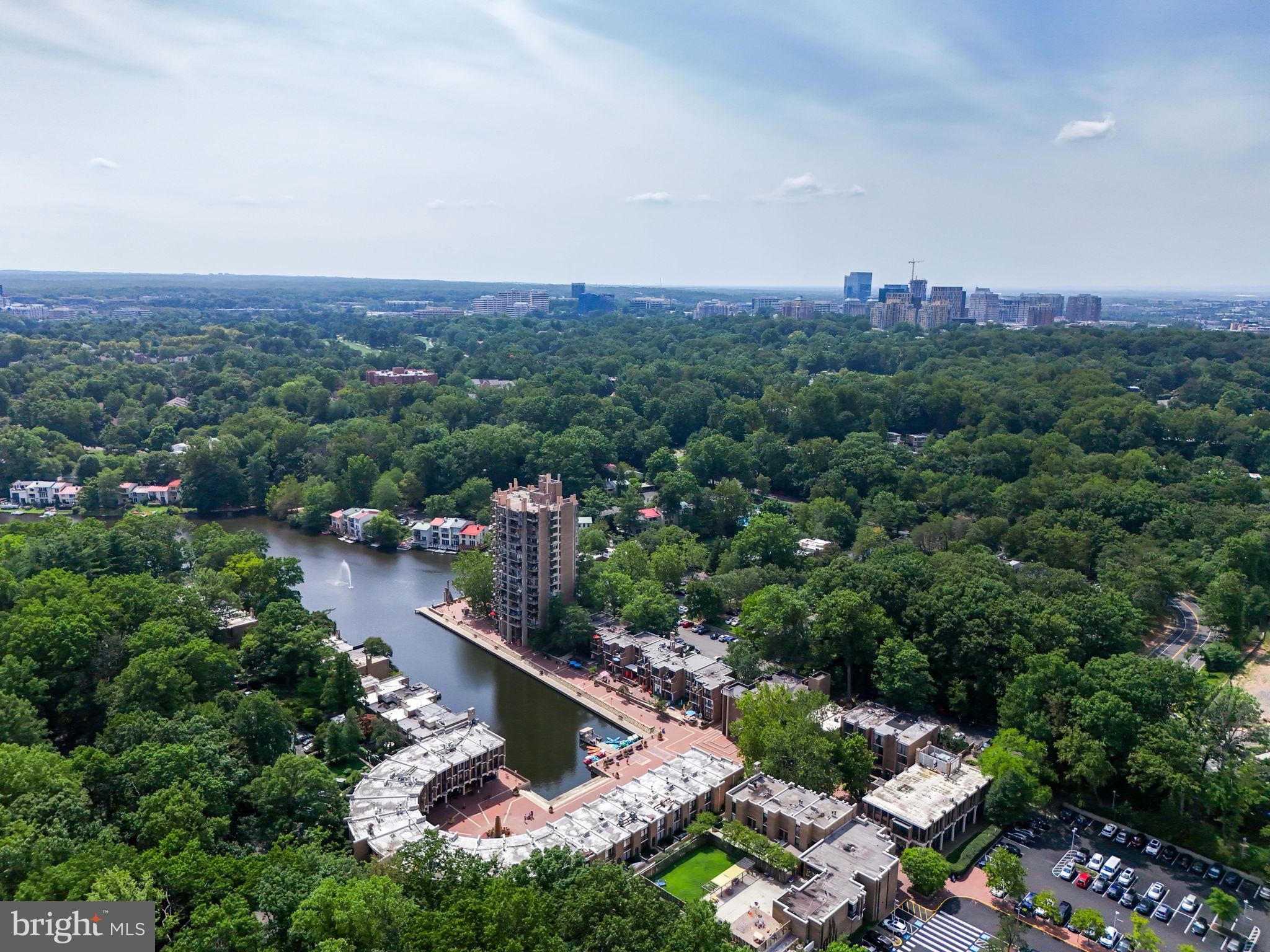 1411 Northgate Square, Unit 141112B Reston, VA 20190 - Photo 24 of 31 Proximity to surrounding areas
