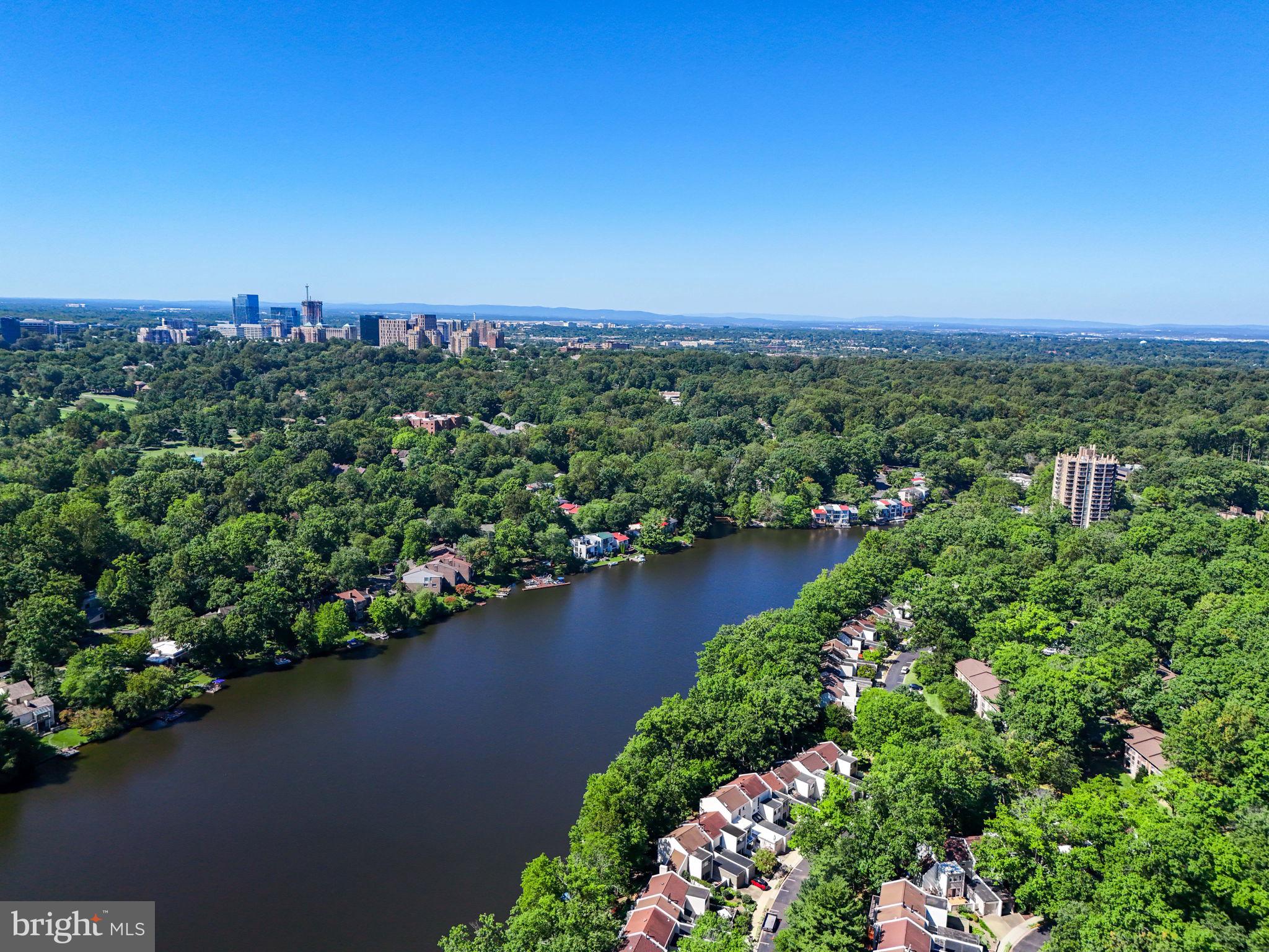 1411 Northgate Square, Unit 141112B Reston, VA 20190 - Photo 25 of 31 surrounding areas