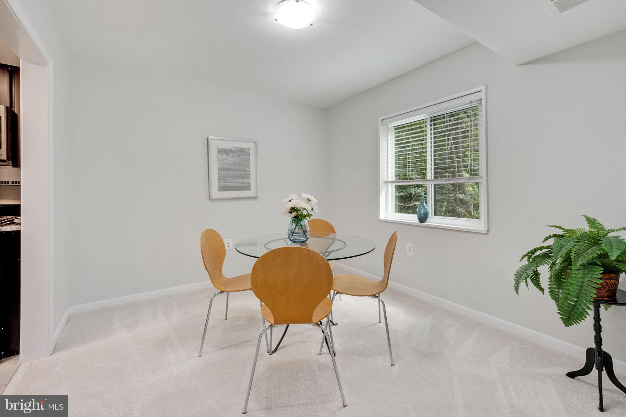 1411 Northgate Square, Unit 141112B Reston, VA 20190 - Photo 6 of 31 large dining room