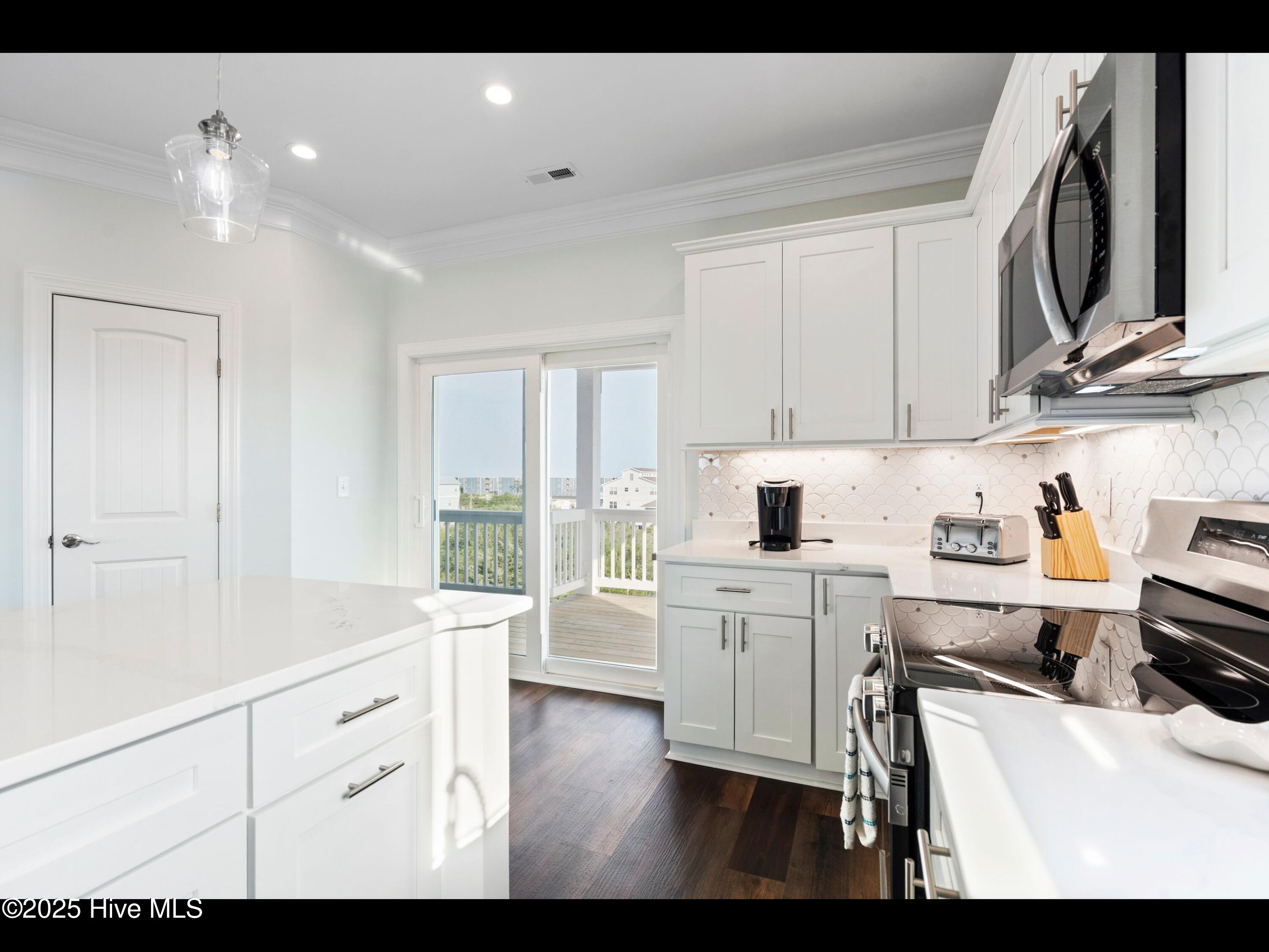 2083 New River Inlet Road, Unit A North Topsail Beach, NC 28460 - Photo 14 of 46 mls-DSC02266