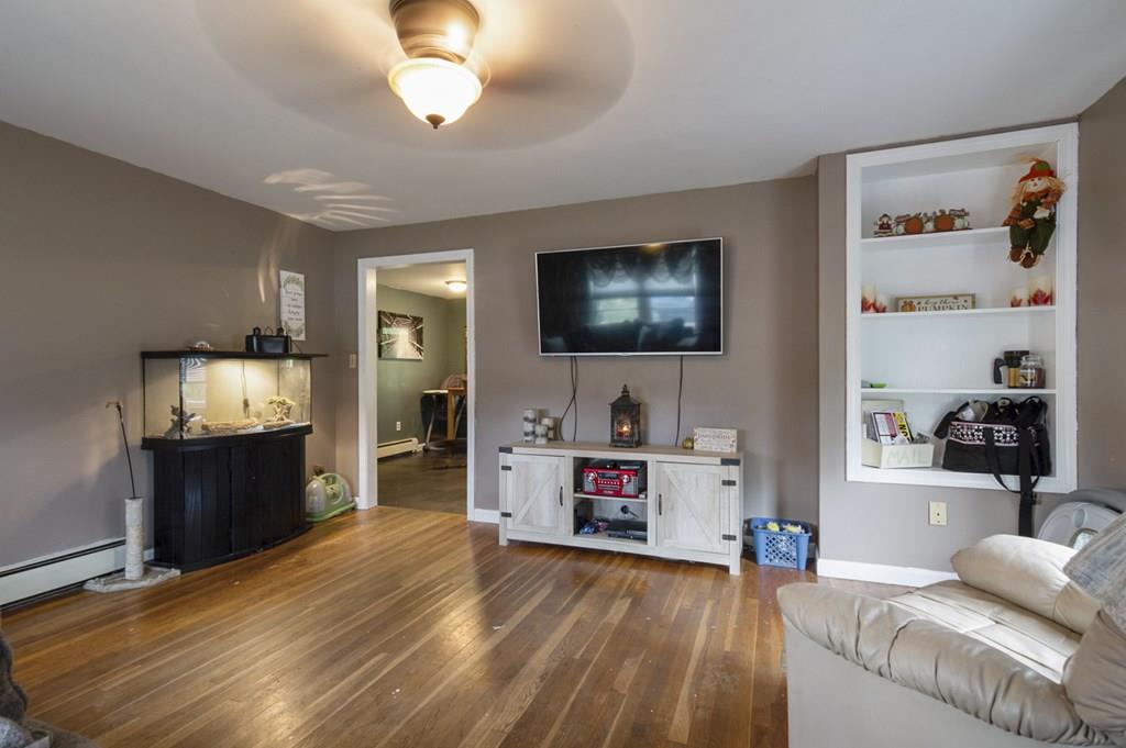 14 Raleigh Road Webster, MA 01570 - Photo 3 of 24 Gallery Image 3