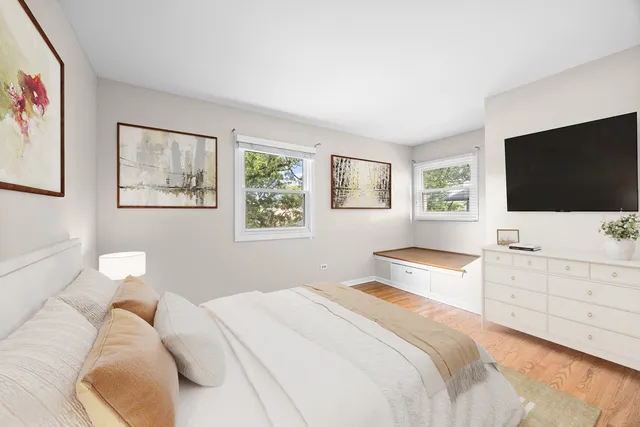 $679,000 | 721 Concord Lane, Barrington, IL 60010