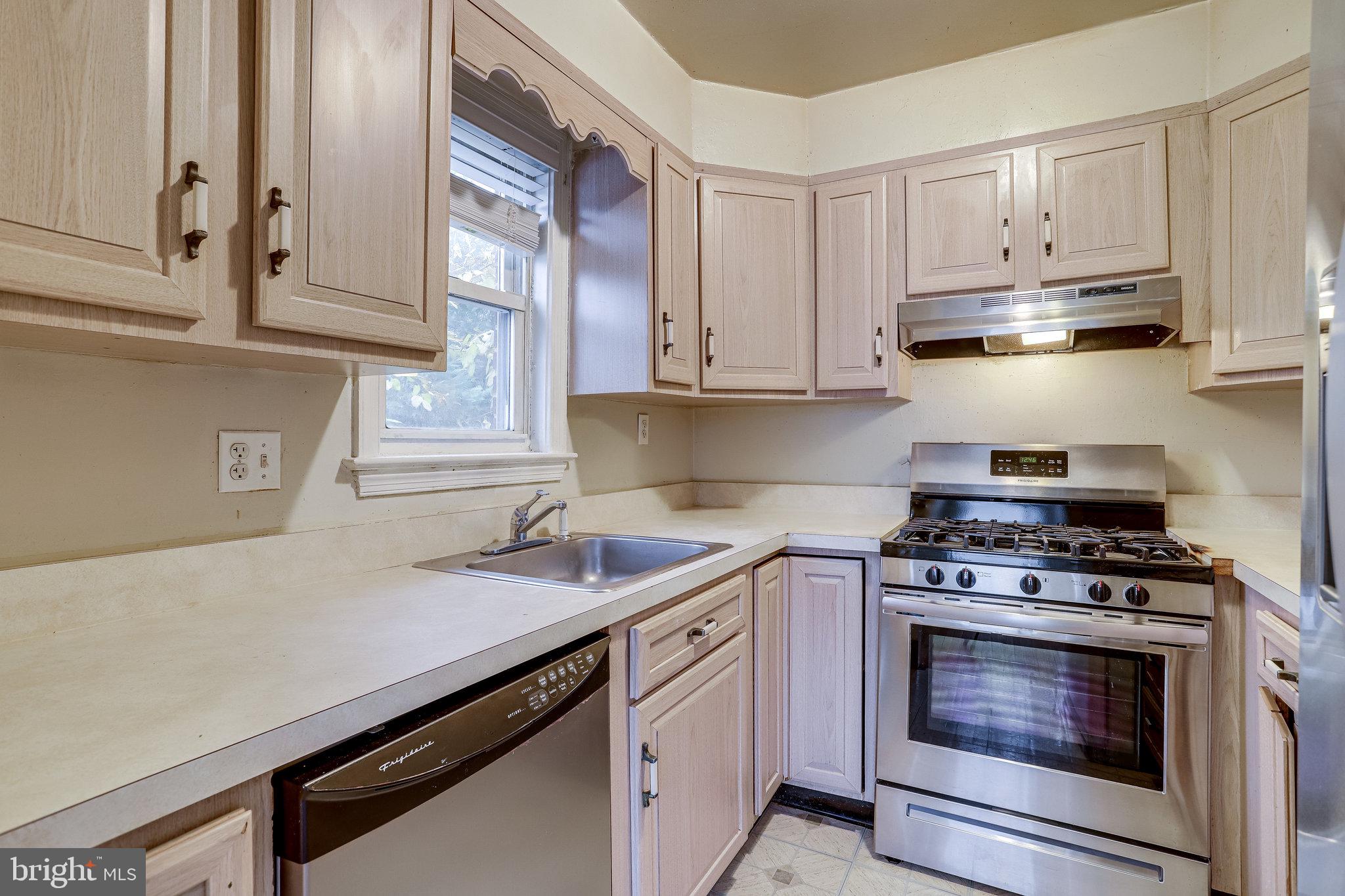 5110 19th Road North Arlington, VA 22207 - Photo 19 of 100