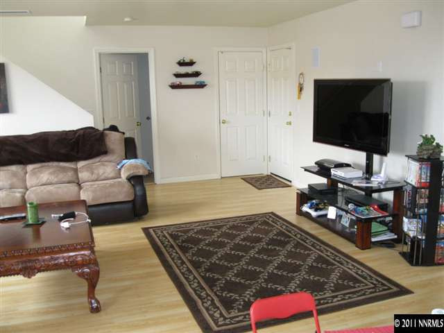 7435 Red Baron Court Reno, NV 89506 - Photo 5 of 10 Photo 5