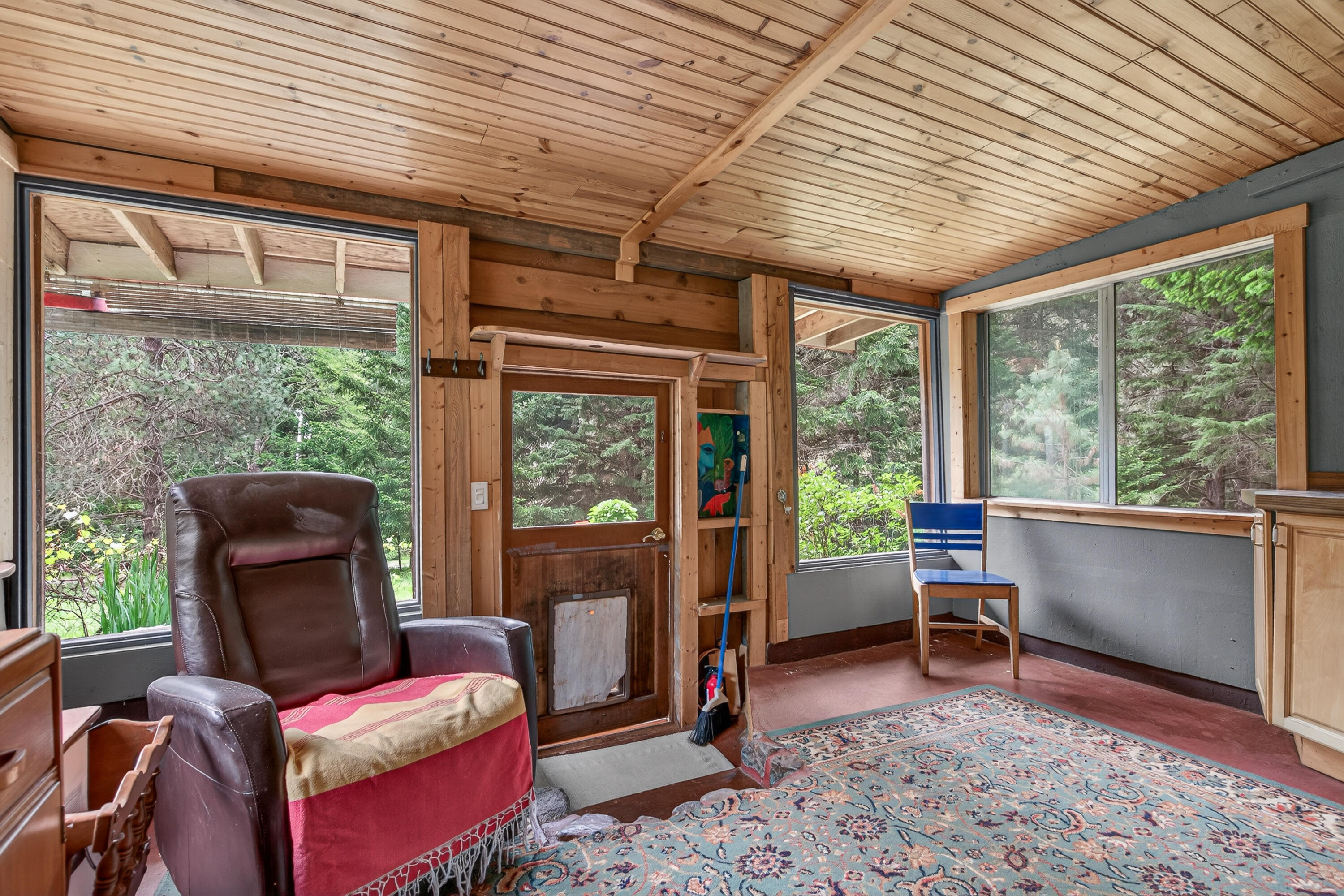 181 Brimstone Road Wolf Creek, OR 97497 - Photo 36 of 72 34-36