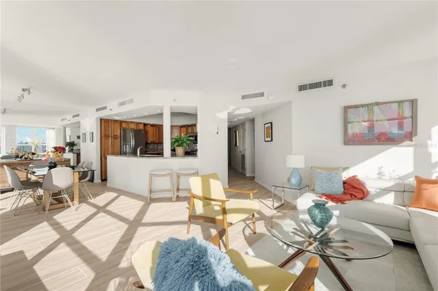 $1,299,000 | 888 Boulevard Of The Arts, Unit 1205, Sarasota, FL 34236
