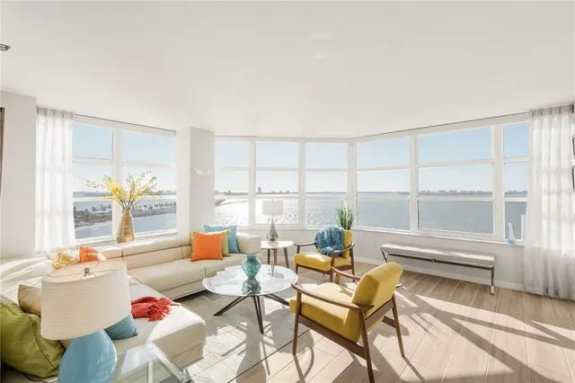 $1,299,000 | 888 Boulevard Of The Arts, Unit 1205, Sarasota, FL 34236