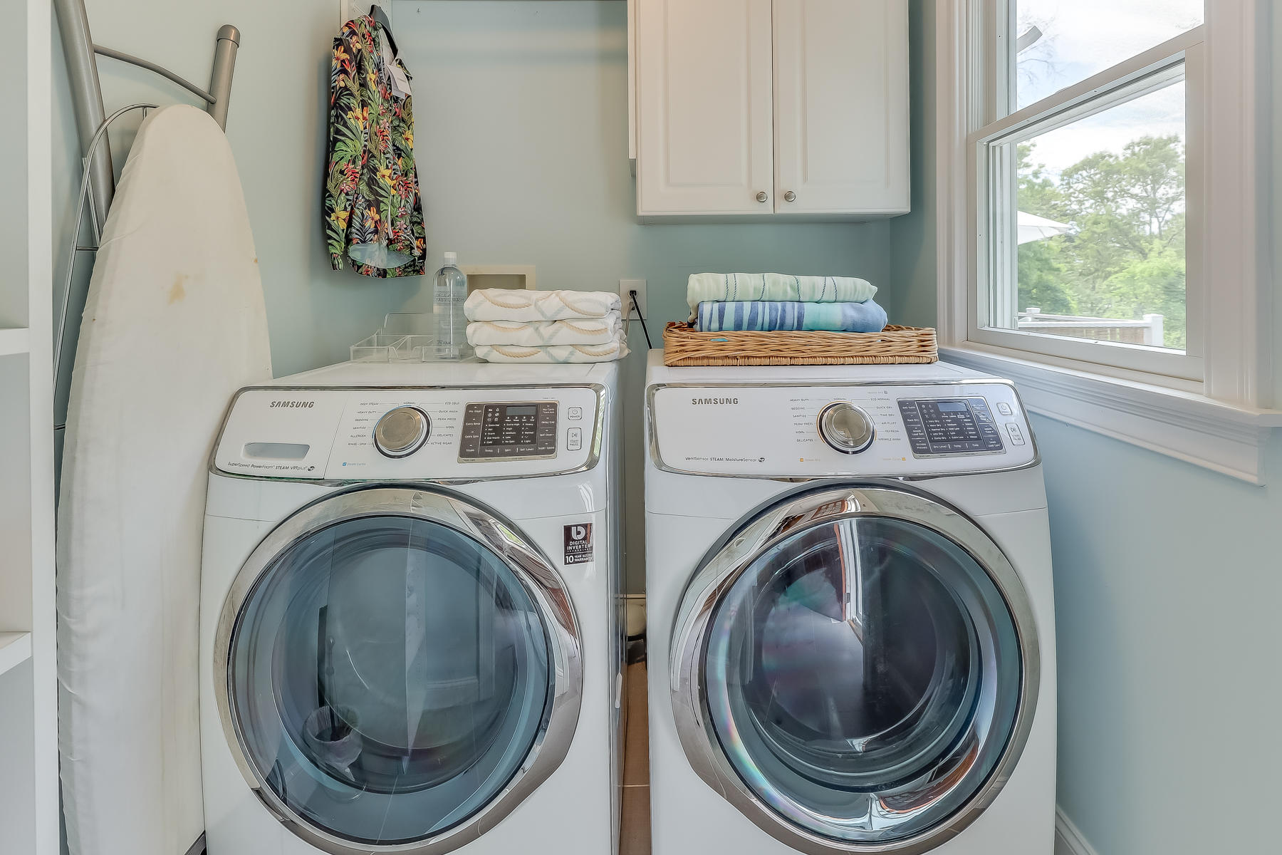 117 Wild Goose Way Centerville, MA 02632 - Photo 23 of 51 a utility room with dryer and washer
