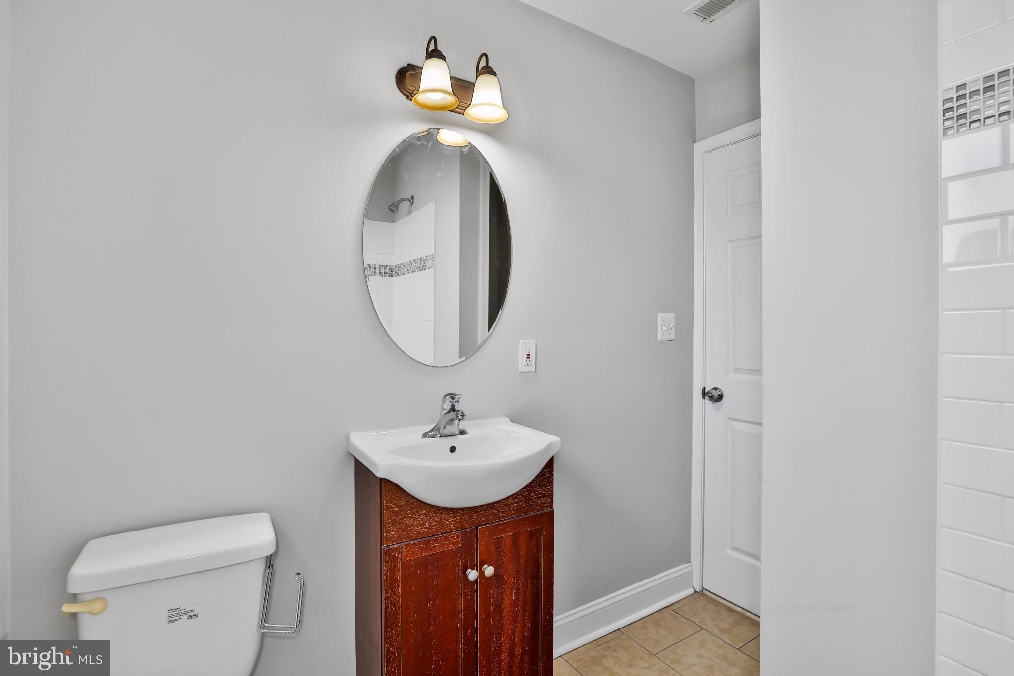 6842 Dunbar Road Dundalk, MD 21222 - Photo 12 of 23