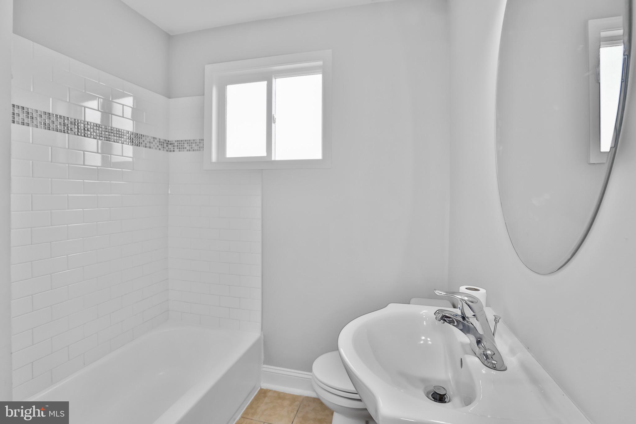 6842 Dunbar Road Dundalk, MD 21222 - Photo 13 of 23