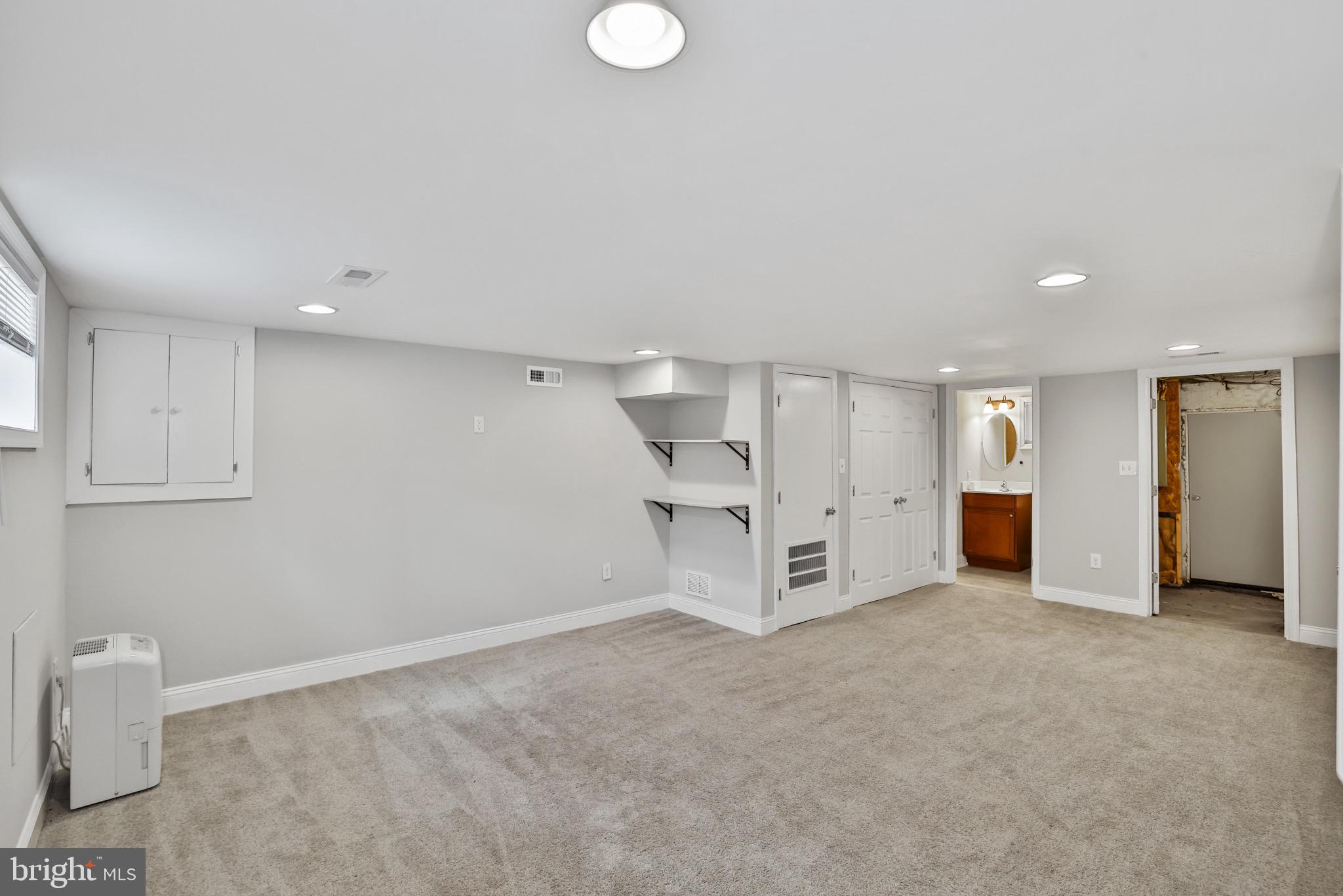 6842 Dunbar Road Dundalk, MD 21222 - Photo 17 of 23