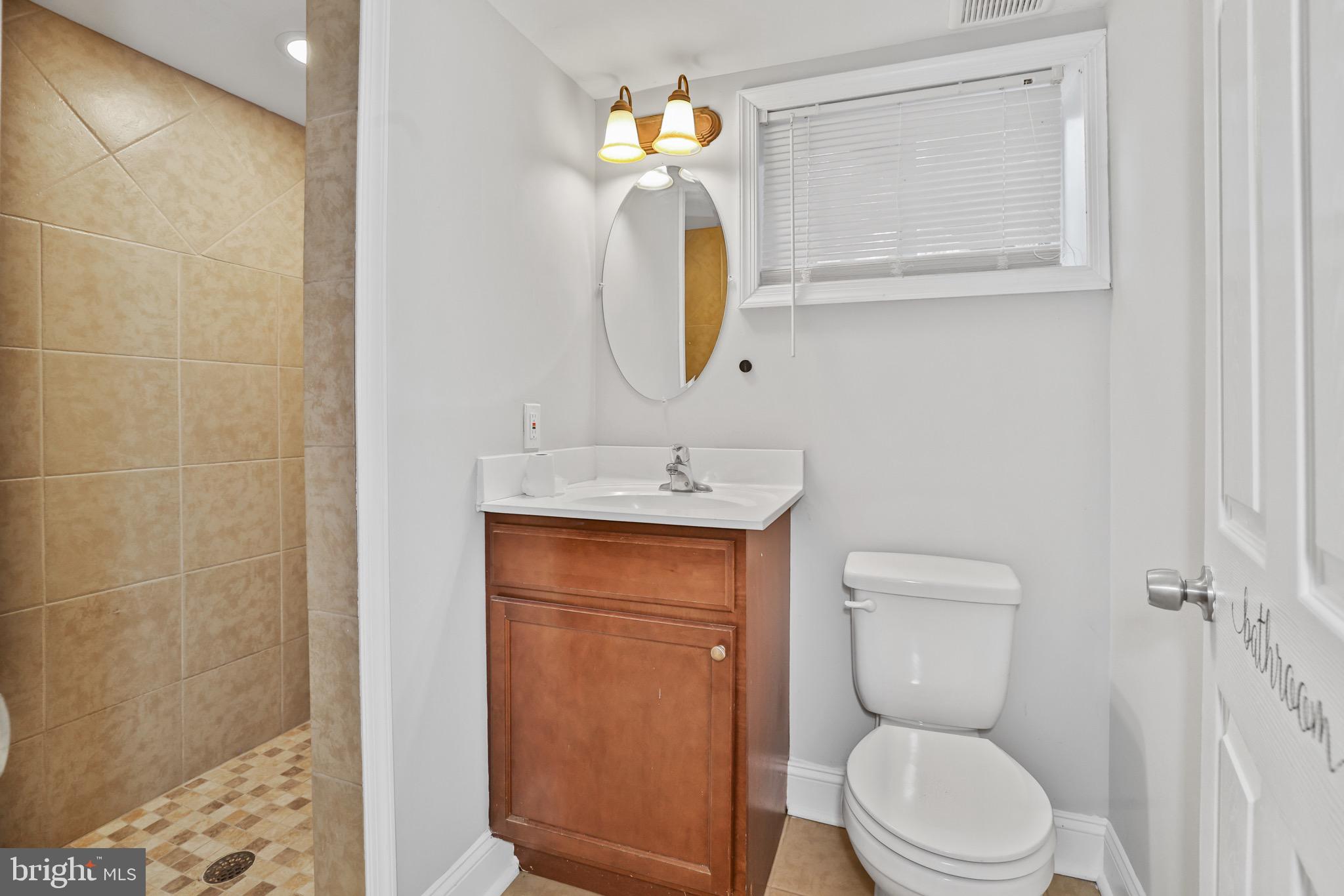 6842 Dunbar Road Dundalk, MD 21222 - Photo 19 of 23