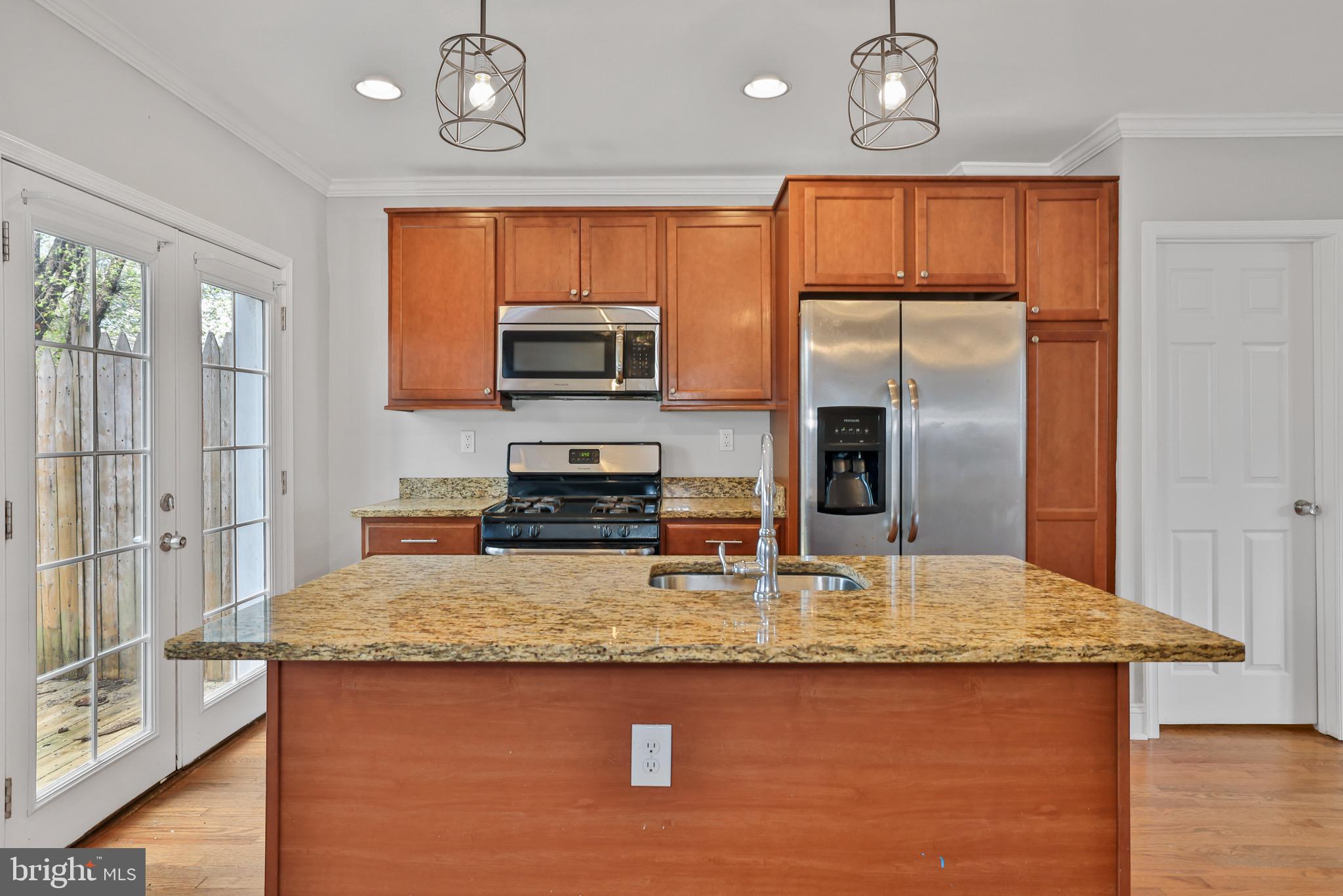 6842 Dunbar Road Dundalk, MD 21222 - Photo 6 of 23