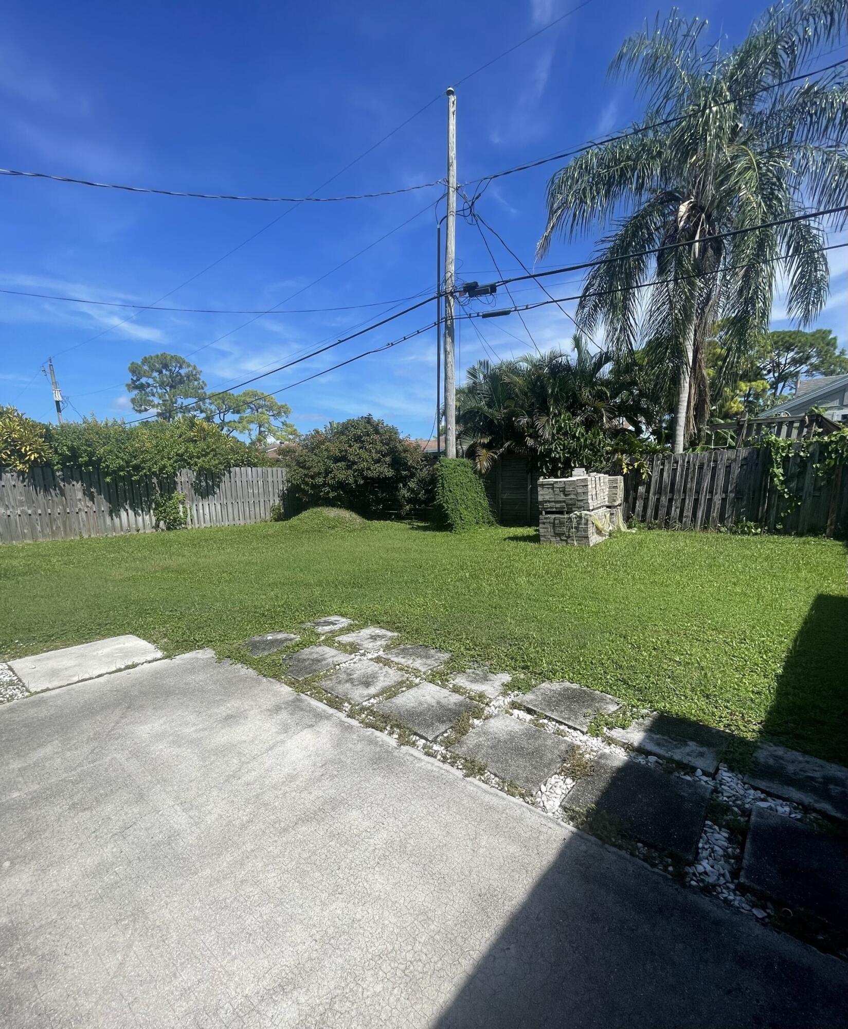 6087 Kendrick Street Jupiter, FL 33458 - Photo 12 of 14 6087 Kendrick Street