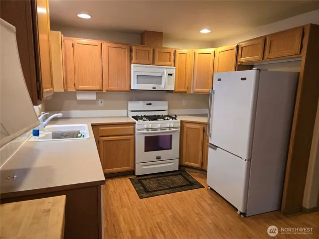 $2,400 | 3121 167th Street Northeast, Arlington, WA 98223