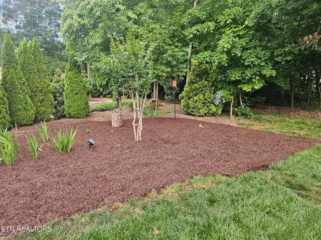 $664,000 | 204 Seminole Circle, Loudon, TN 37774