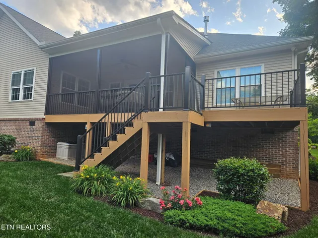 $664,000 | 204 Seminole Circle, Loudon, TN 37774