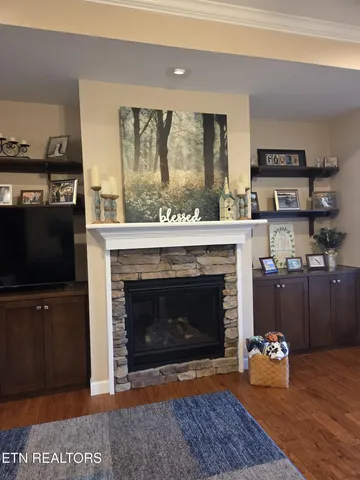 $664,000 | 204 Seminole Circle, Loudon, TN 37774