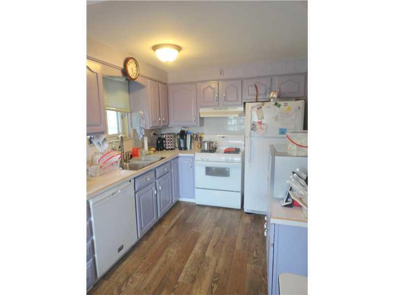 343 East Union Road Cheswick, PA 15024 - Photo 12 of 20 Kitchen.