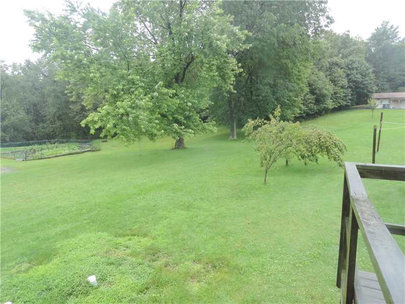 343 East Union Road Cheswick, PA 15024 - Photo 5 of 20 Yard/Garden.