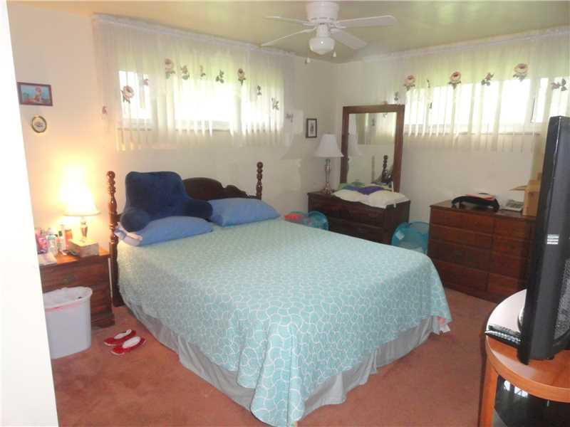 343 East Union Road Cheswick, PA 15024 - Photo 6 of 20 Master Bedroom.