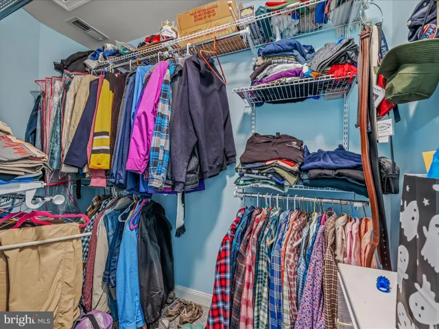 $389,900 | 8907 Crystal Falls Drive, Boonsboro, MD 21713