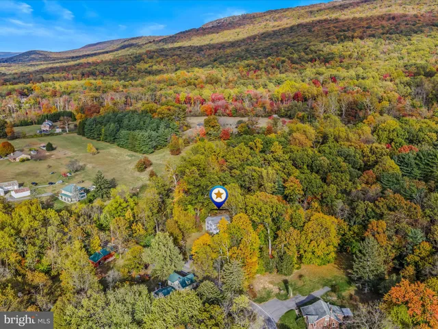 $389,900 | 8907 Crystal Falls Drive, Boonsboro, MD 21713