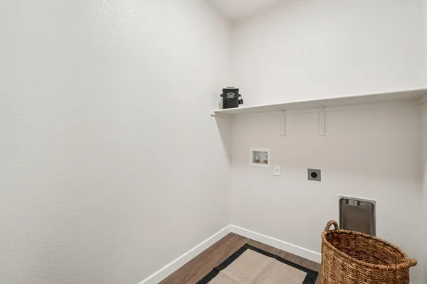 a view of room with a fan