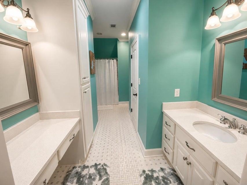 295 North Ridge Drive Saltillo, MS 38866 - Photo 29 of 38 a spacious bathroom with a sink a mirror and a bathtub