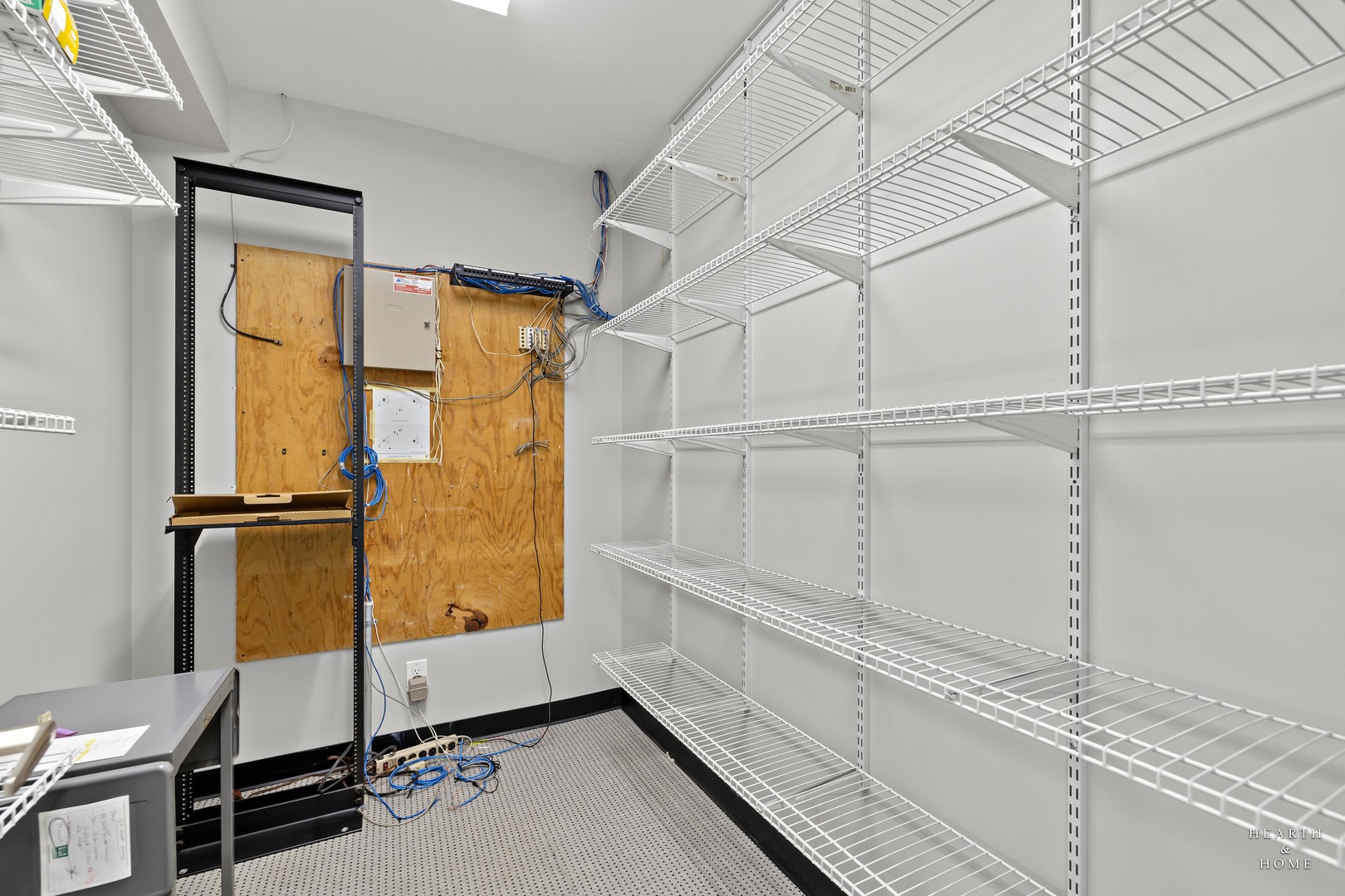 5214 State Rte 31 Crystal Lake, IL 60012 - Photo 8 of 30 a view of walk in closet with empty racks