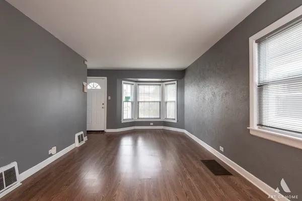 $194,900 | 14204 South Eggleston Avenue, Riverdale, IL 60827