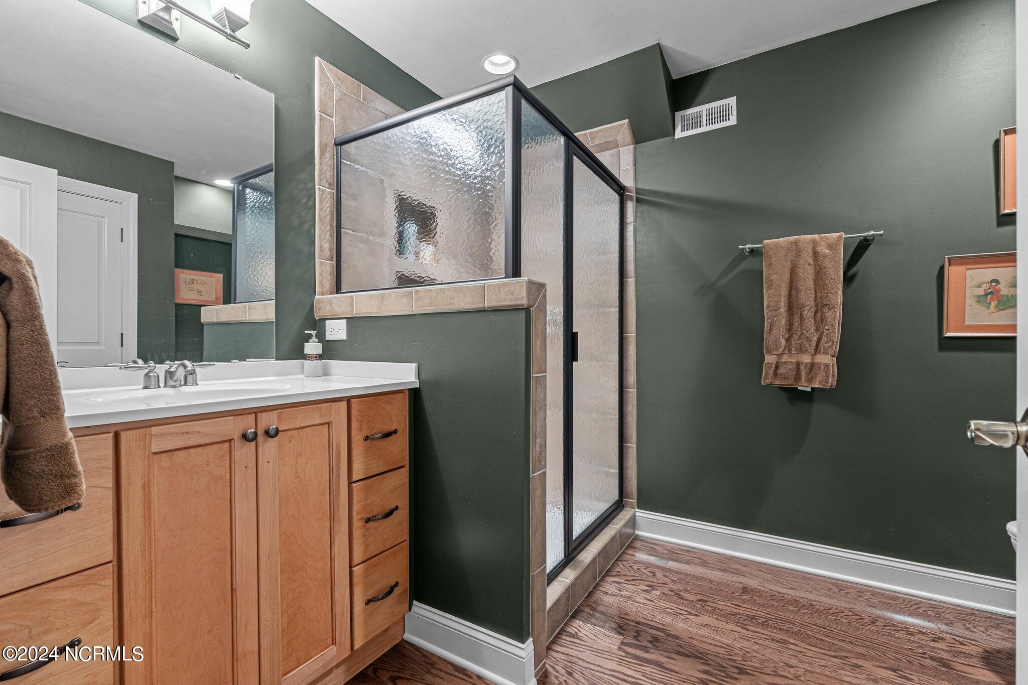 45 Oak Meadow Road Pinehurst, NC 28374 - Photo 37 of 68 Hall Bath