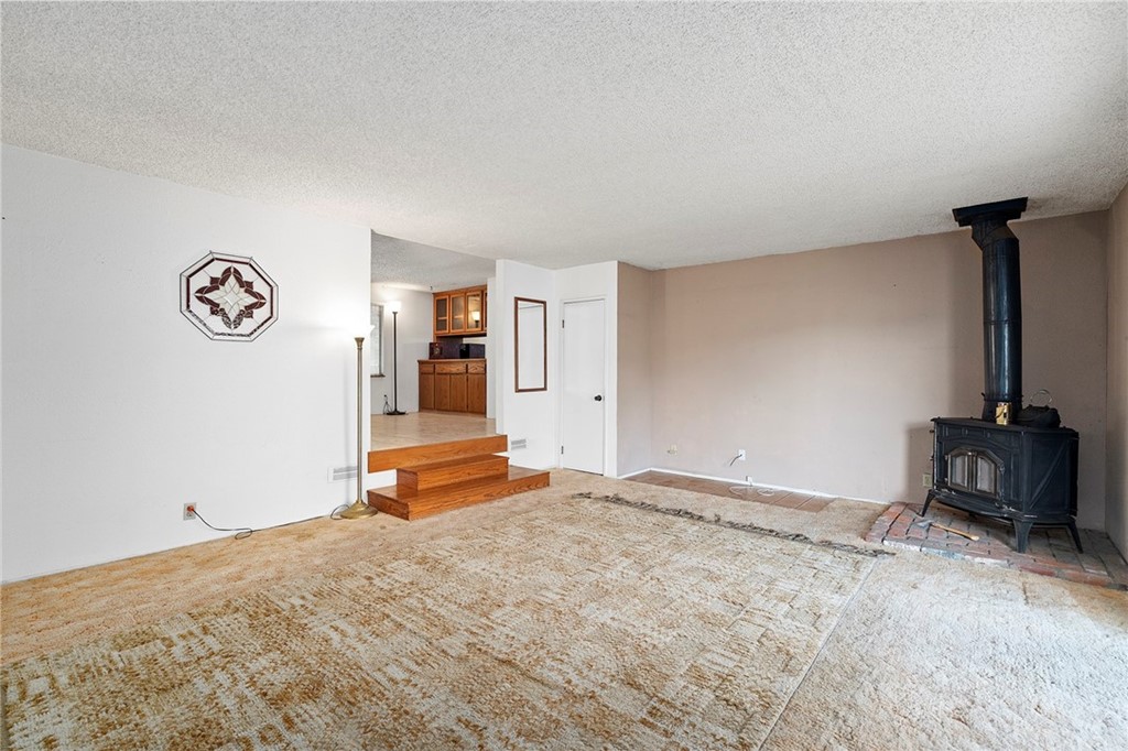 46970 Rainbow Canyon Road Temecula, CA 92592 - Photo 19 of 34 a view of a livingroom with furniture