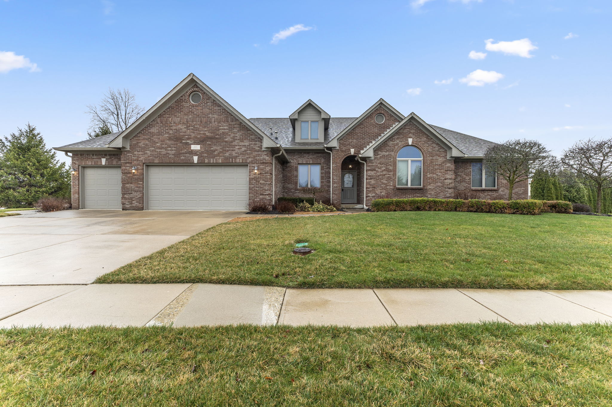 6311 Simien Road Indianapolis, IN 46237 - Photo 1 of 33 Gallery Image 1