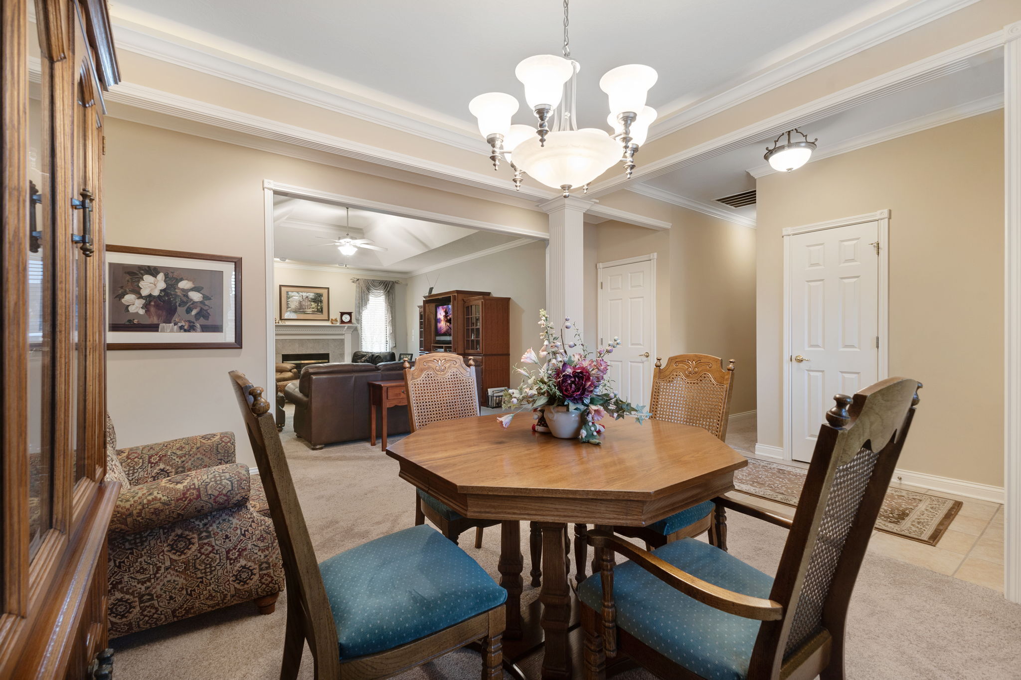 6311 Simien Road Indianapolis, IN 46237 - Photo 4 of 33 Gallery Image 4