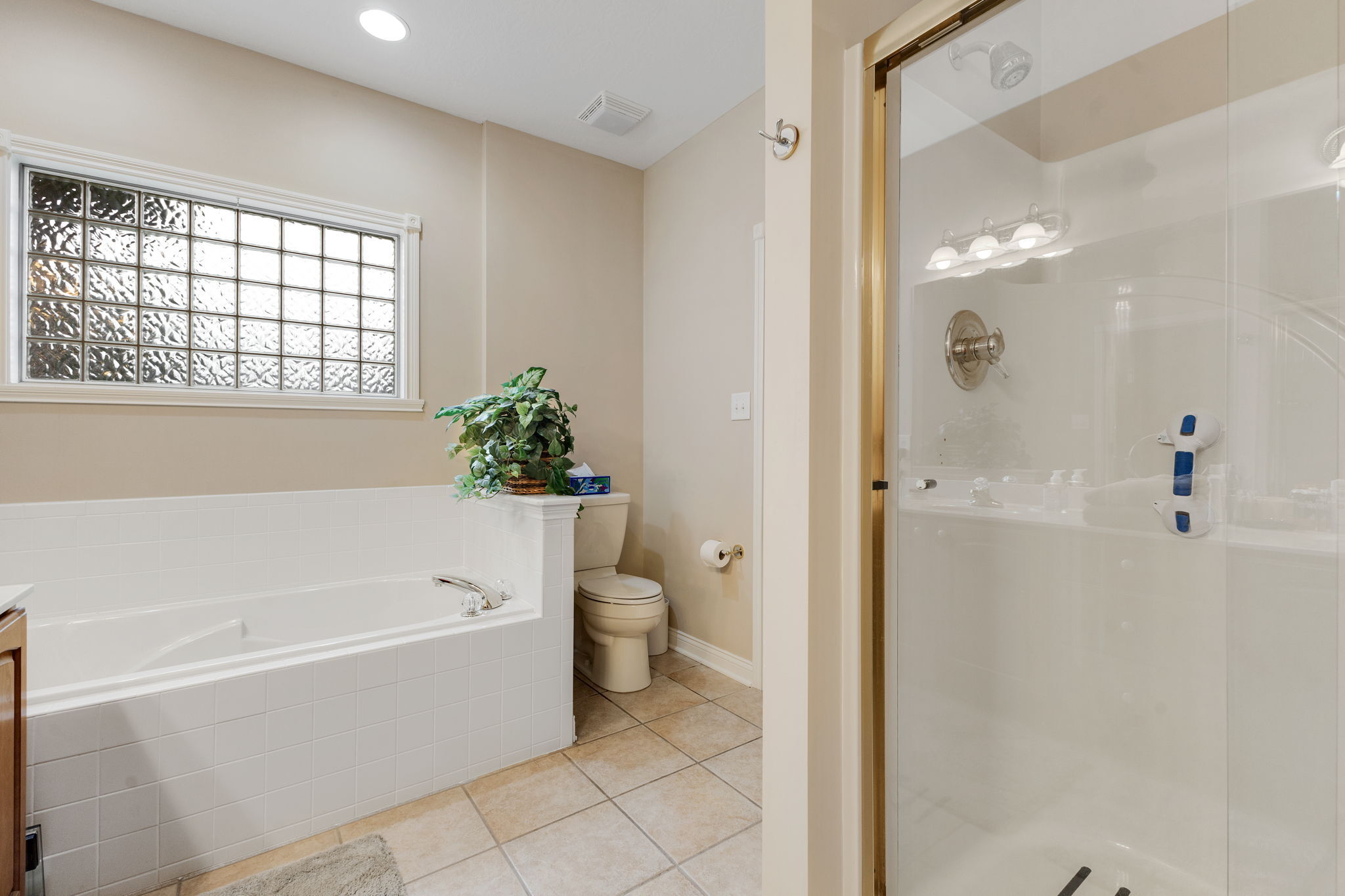 6311 Simien Road Indianapolis, IN 46237 - Photo 9 of 33 Gallery Image 9