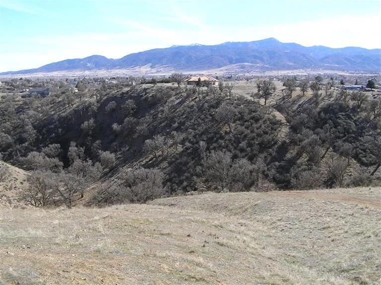 Daffodil Lane Tehachapi, CA 93561 - Photo 2 of 12 a view of a large mountain with a mountain in the background