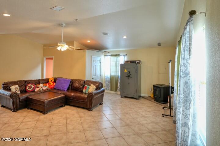 245 Hurt Road Las Cruces, NM 88007 - Photo 37 of 84 37 (Small)