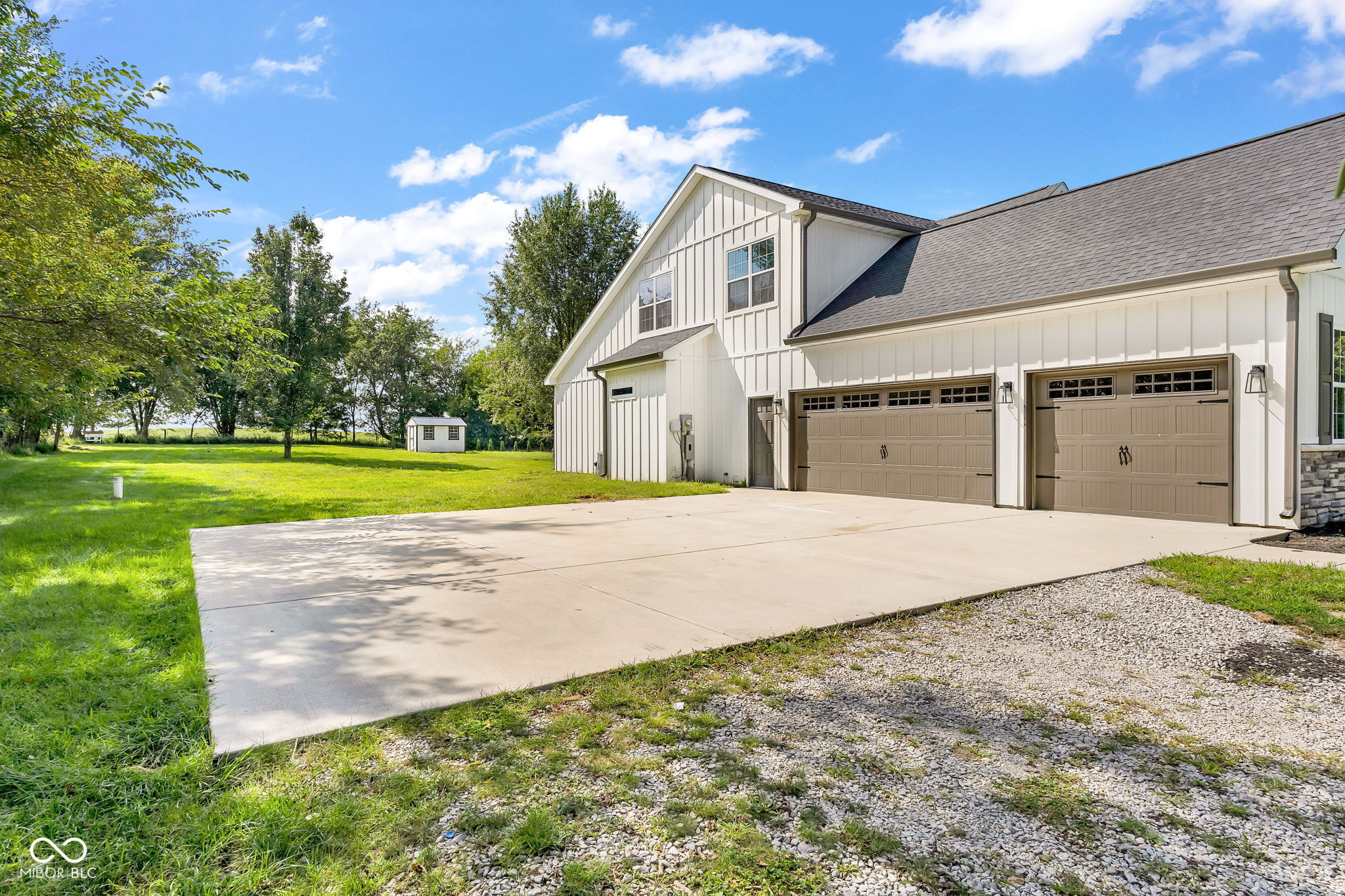 379 Schenck Road Crawfordsville, IN 47933 - Photo 2 of 40 Gallery Image 2