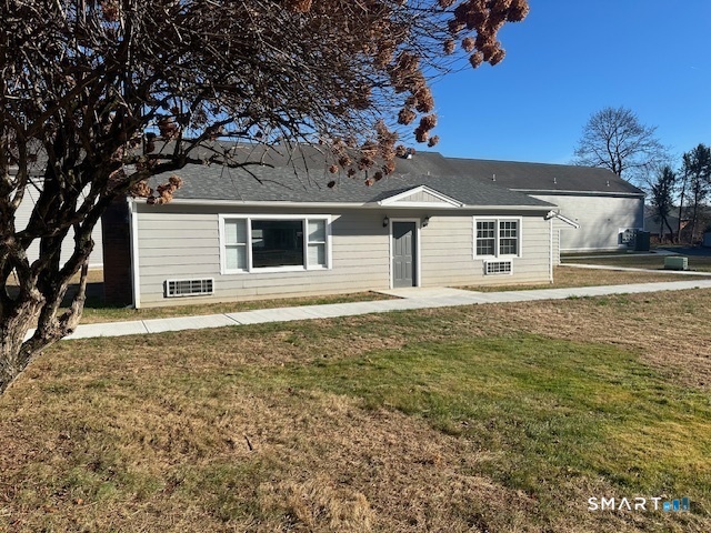 1030 Federal Road, Unit 100 Brookfield, CT 06804 - Photo 2 of 11 Gallery Image 2