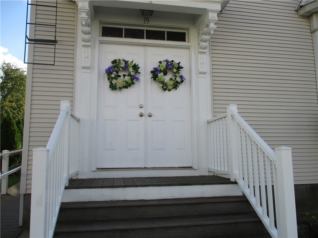 19 Gooding Street Pawtucket, RI 02860 - Photo 5 of 49 Gallery Image 5