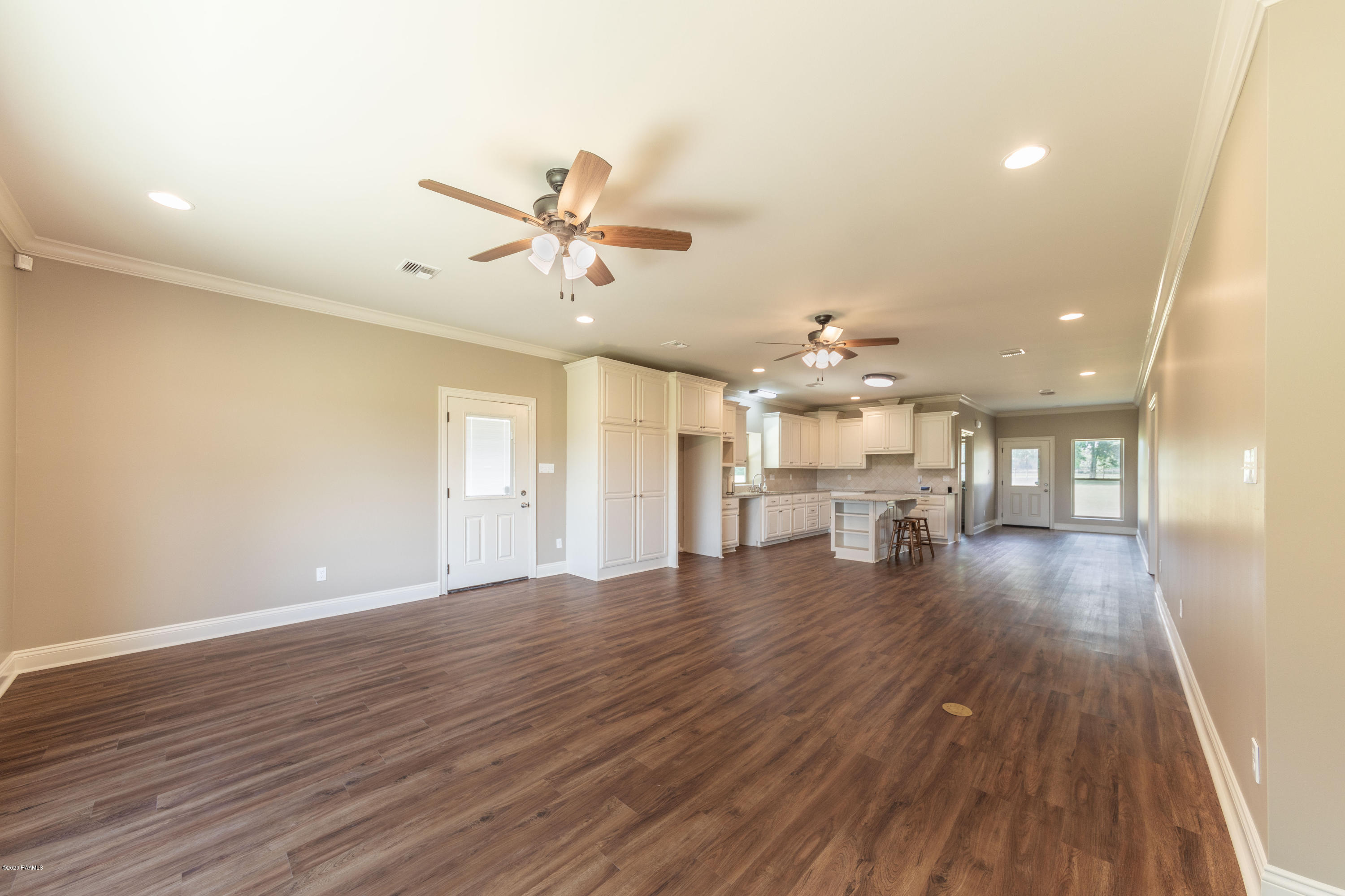 980 Austin Road Youngsville, LA 70592 - Photo 5 of 36 980AustinRetakes-3