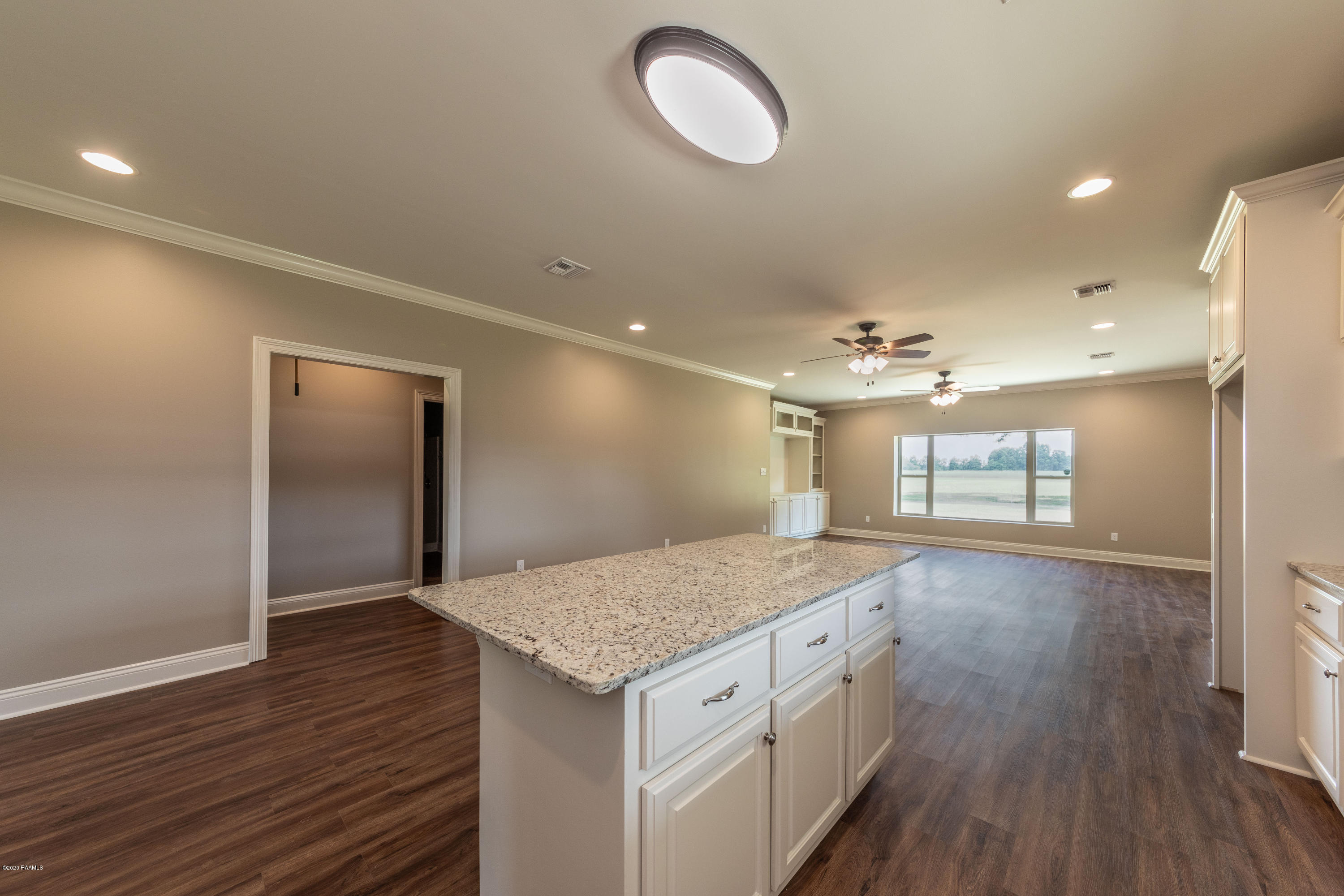 980 Austin Road Youngsville, LA 70592 - Photo 9 of 36 980AustinRetakes-7