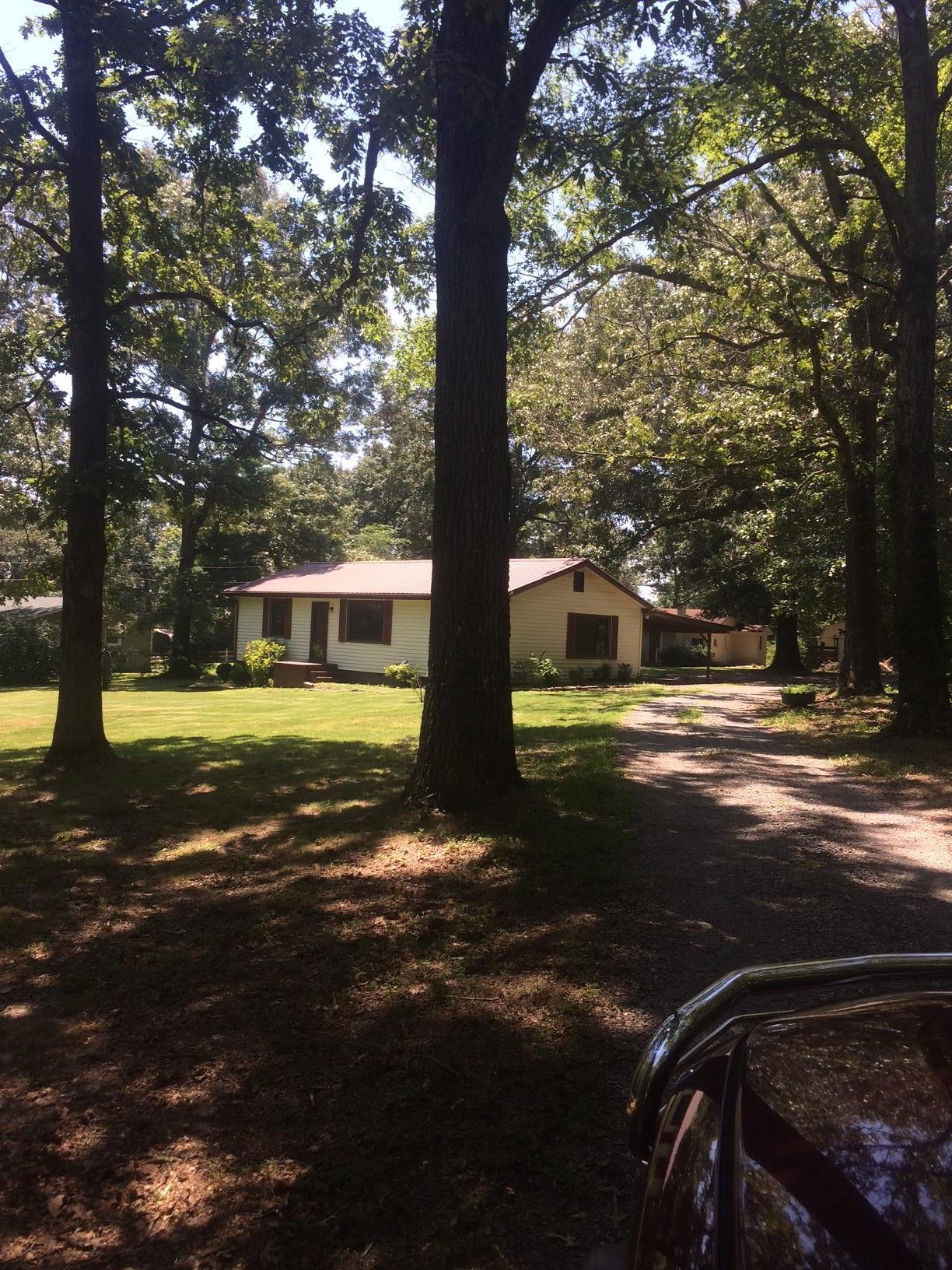 1054 Glendale Road White Bluff, TN 37187 - Photo 1 of 10 Gallery Image 1