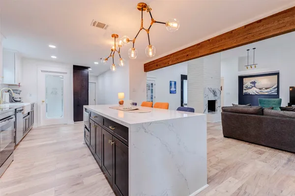 $3,500 | 11811 Spruce Hill Drive, Houston, TX 77077