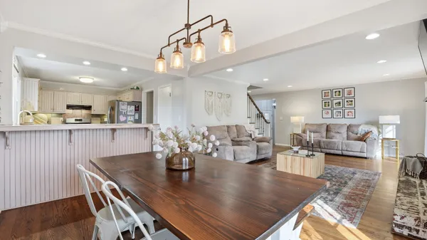 $469,000 | 270 Wood Bluff Road, Winchester, TN 37398