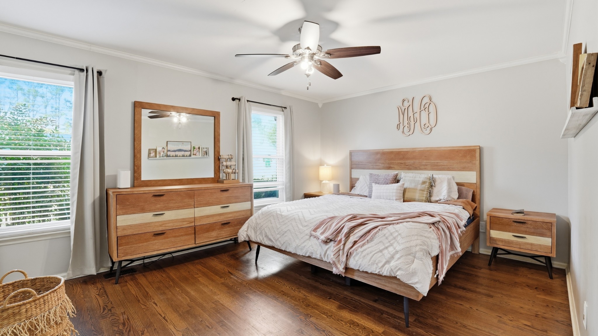 270 Wood Bluff Road Winchester, TN 37398 - Photo 21 of 55 a bedroom with a bed and a window