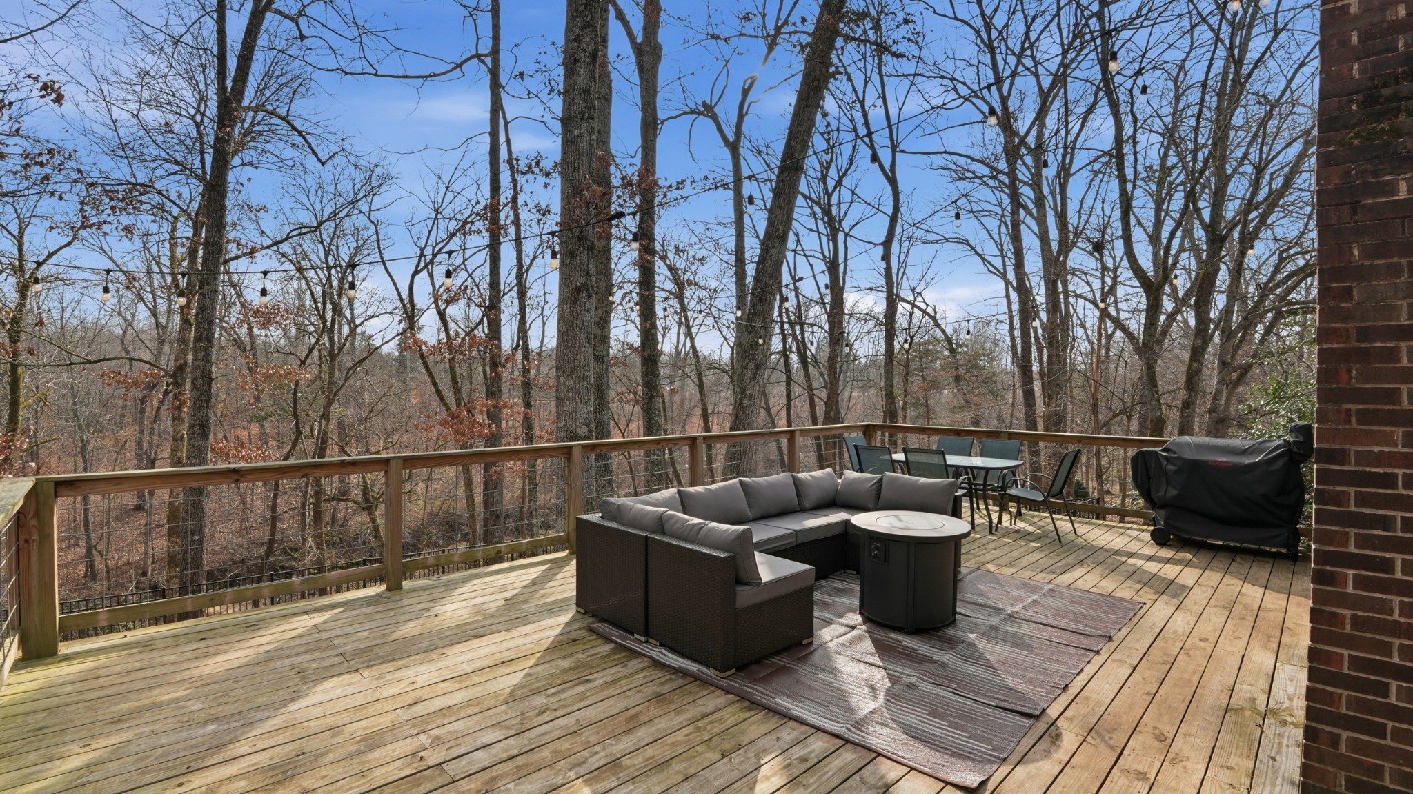 270 Wood Bluff Road Winchester, TN 37398 - Photo 41 of 55 a view of a couches on the deck
